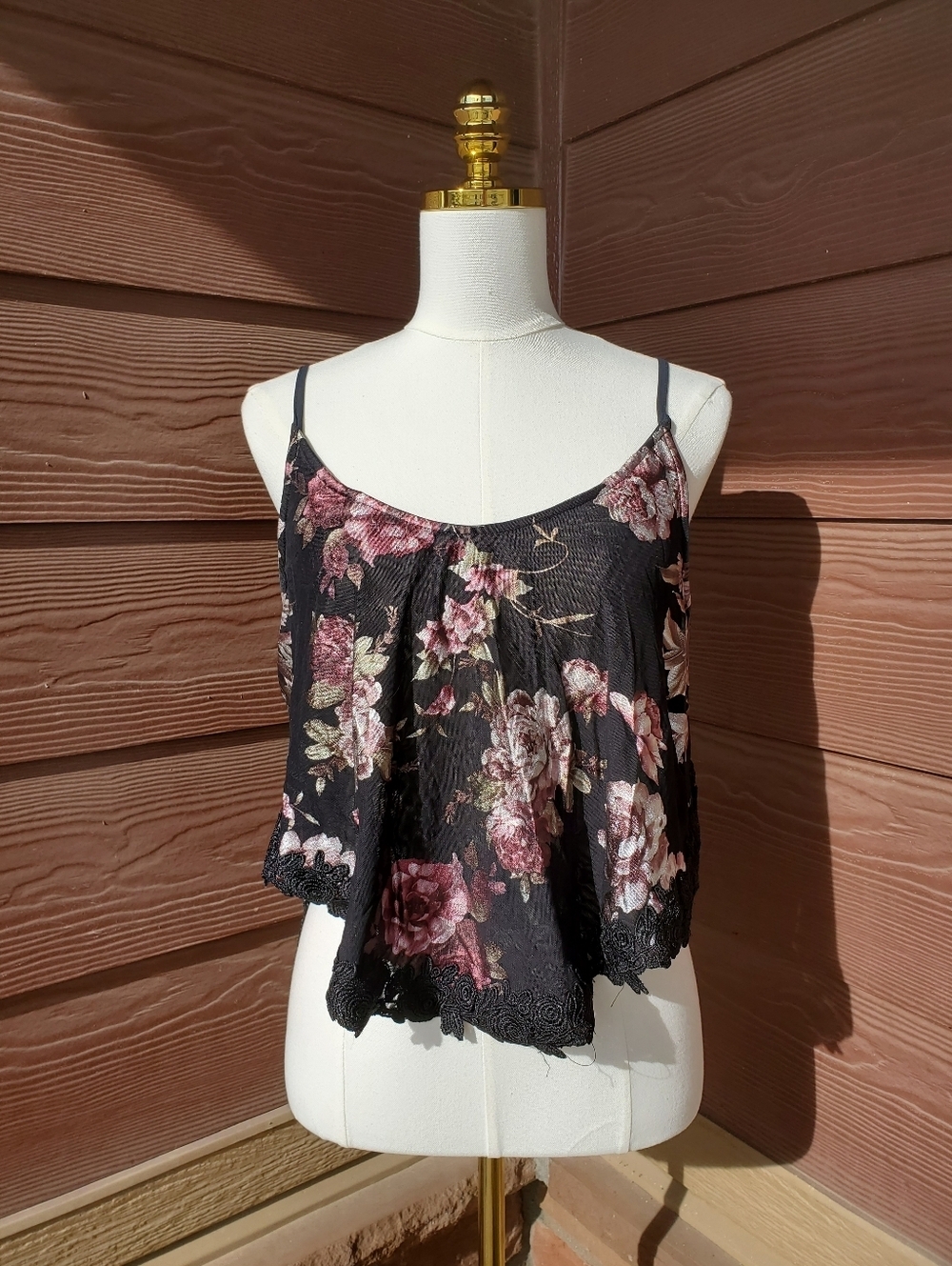 Zara Black Rose Floral Print Lace Cropped Tank Top Blouse Women's Size Medium
